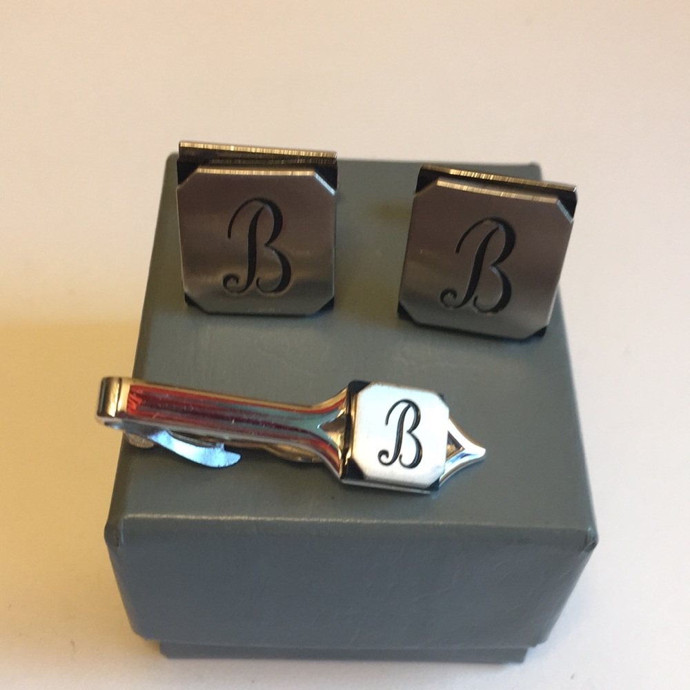 Swank Silver Tone Cufflinks and Tie Tack
